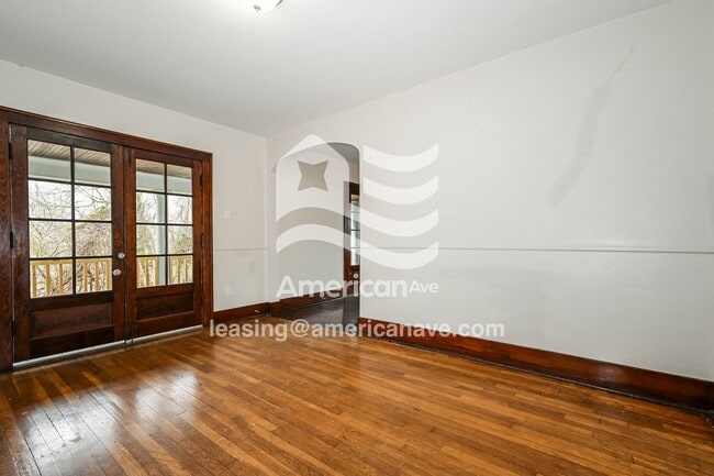 Photo - 1607 Jackson St