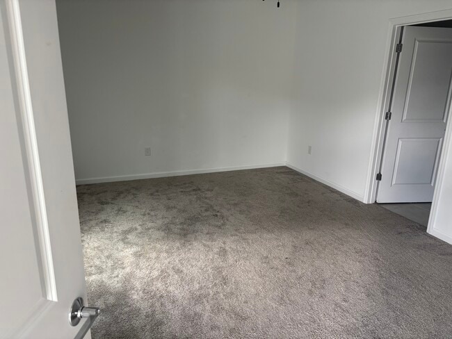 1081 Berry Ln