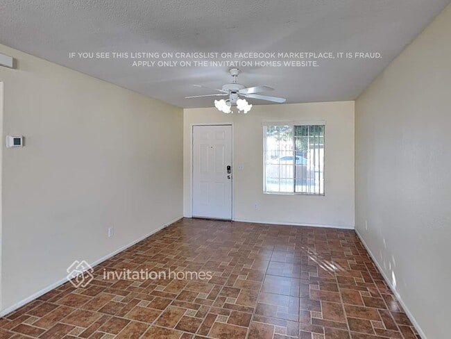 Photo - 8008 W Mescal St