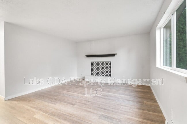 Photo - 1099 Woolsey Dr Unit 1099