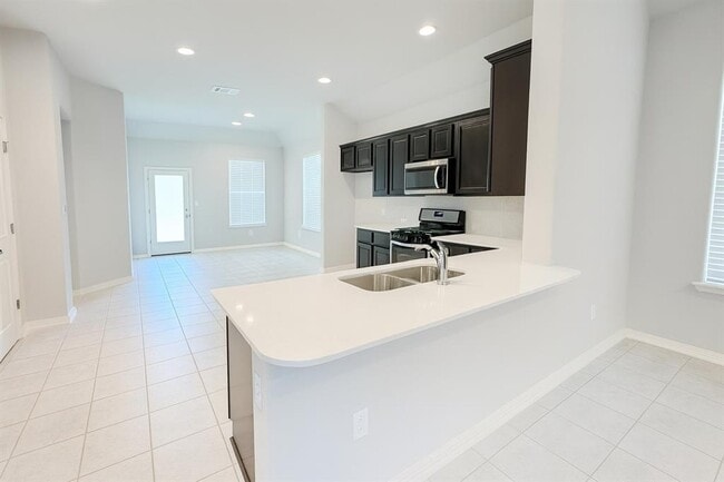 Photo - 913 Centerra Hills Cir