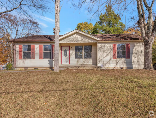 Building Photo - Newly Renovated 3Bedroom/2Bath Home