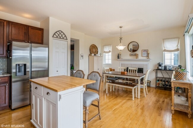 Photo - 358 S Winchester Dr