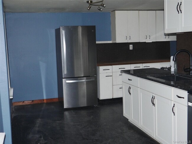 Photo - 19 Main St Unidad 4