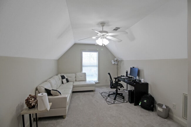 Photo - 183 Tradition Pkwy