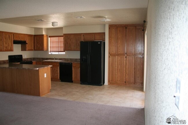 Photo - 6126 E 44th St