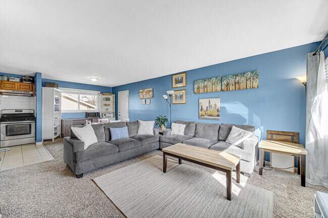 310 Maricopa Ln