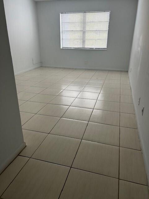 Photo - 9235 SW 8th St Unidad 410