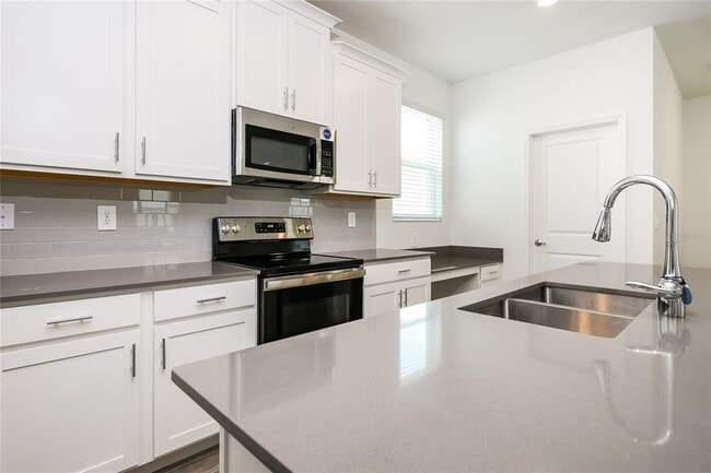 Photo - 6433 Sprucepine Ln