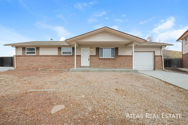 Building Photo - 10290 Benton St