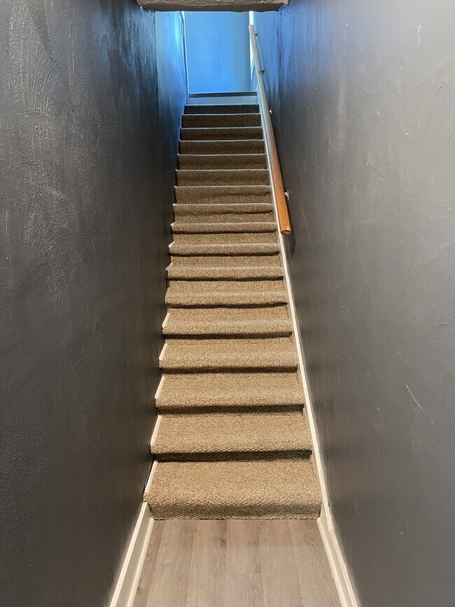 Hamilton Duplex - Hamilton Duplex