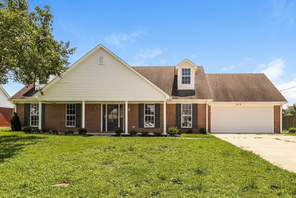 Photo - 169 Woodlawn Trce