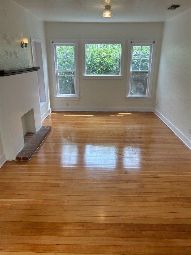 Photo - 2351-2353 OCEAN AVE. Unit 2351