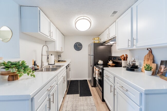 Building Photo - Nolia on the Hill Rental