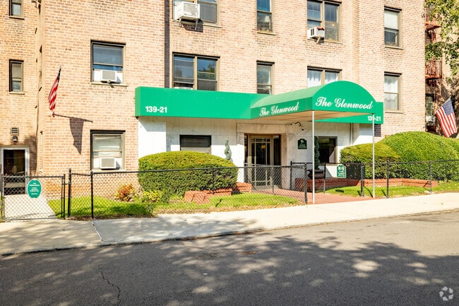 Photo - The Glenwood