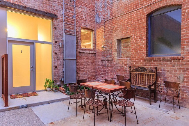 ¡ASÍ PODRÍA SER TU VIDA DIARIA! - The Julian Drew