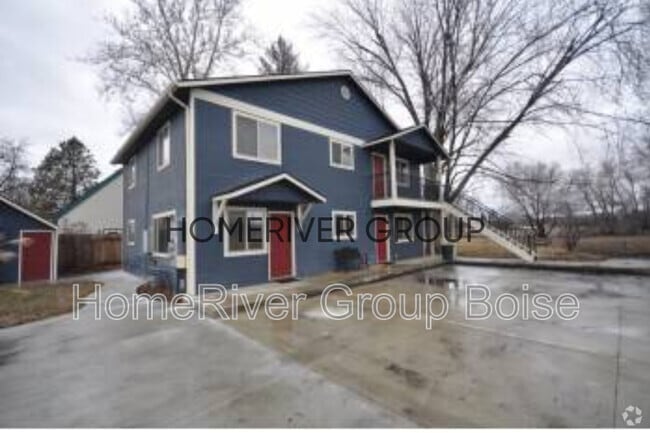 Building Photo - 2296 W Kootenai St Rental