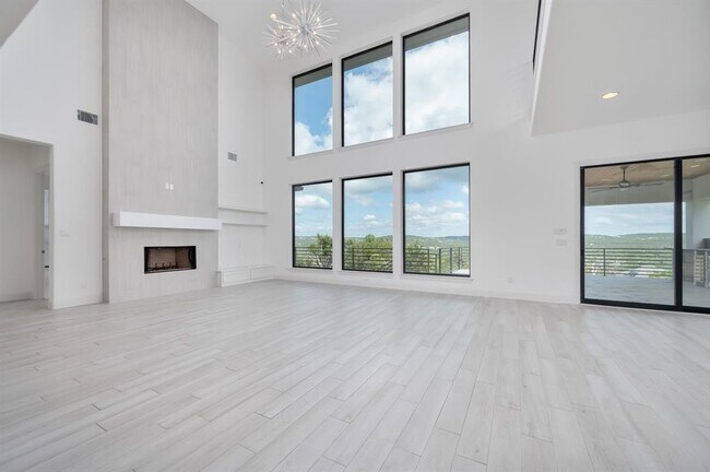 Photo - 2502 Sunset Vista Cir