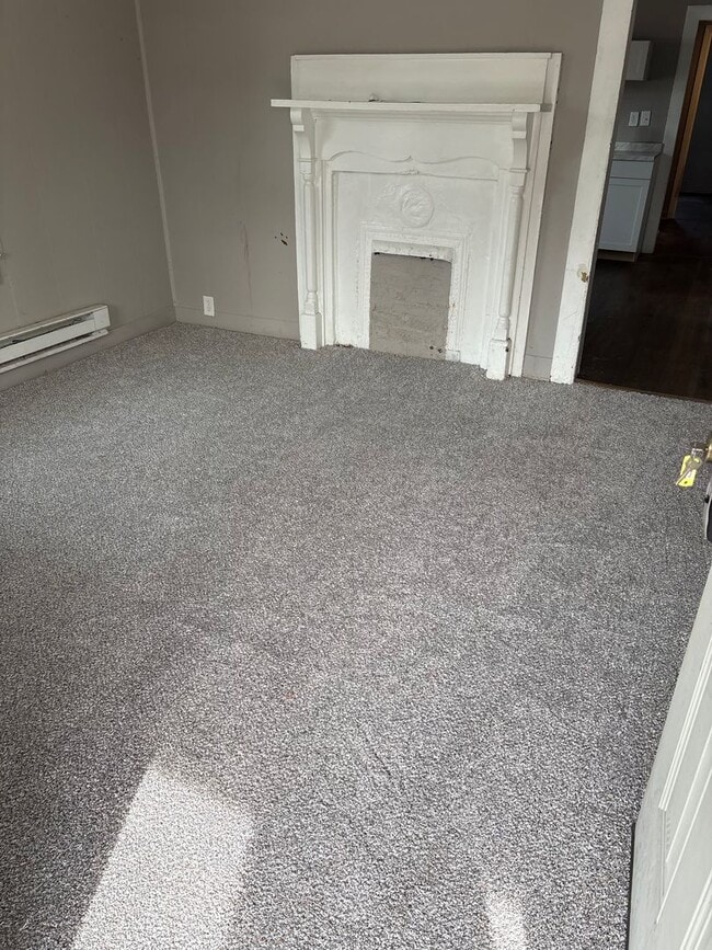 Photo - 4 Bedroom 1 Bath in High Point