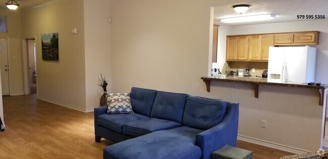 Building Photo - 1015 Emerald Dove Ave Rental