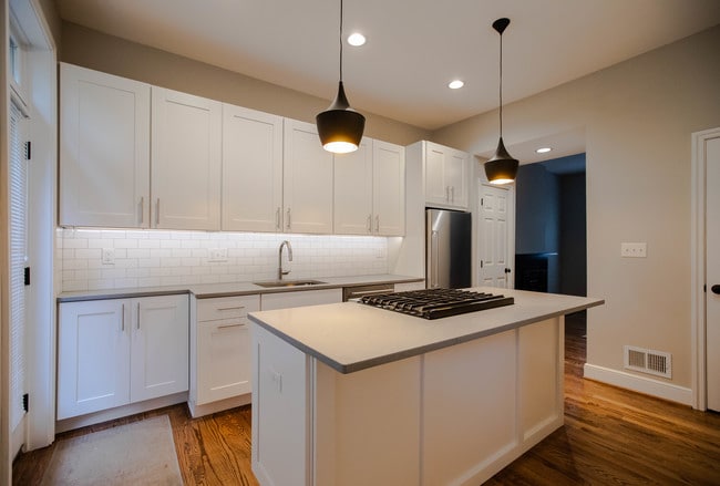 Kitchen - 116 Warren St Apartment Unit 116
