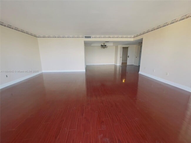 Photo - 11113 Biscayne Blvd Unit 2056