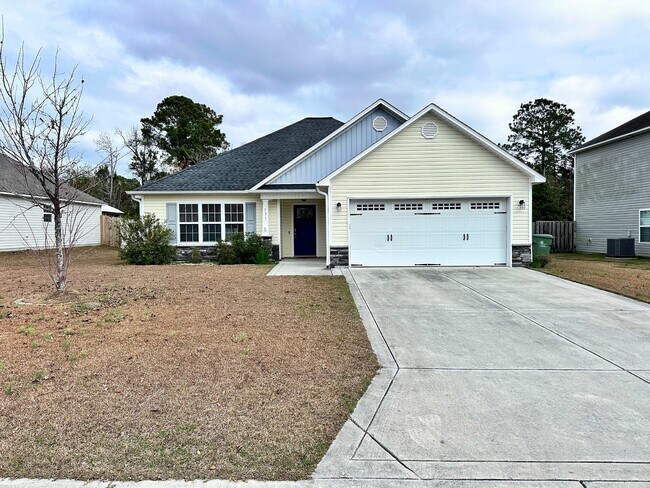 Photo - 131 Regatta Way