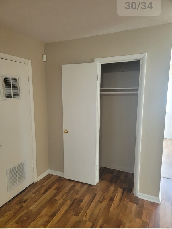 Photo - 6005 Dickson Rd Unit Apt 3