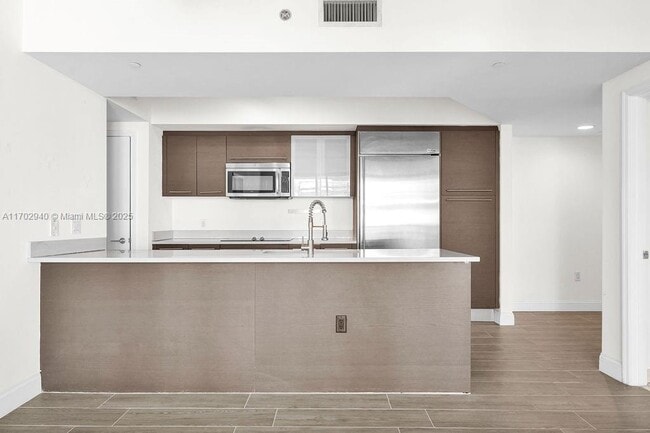 Photo - 55 SE 6th St Unit 3703