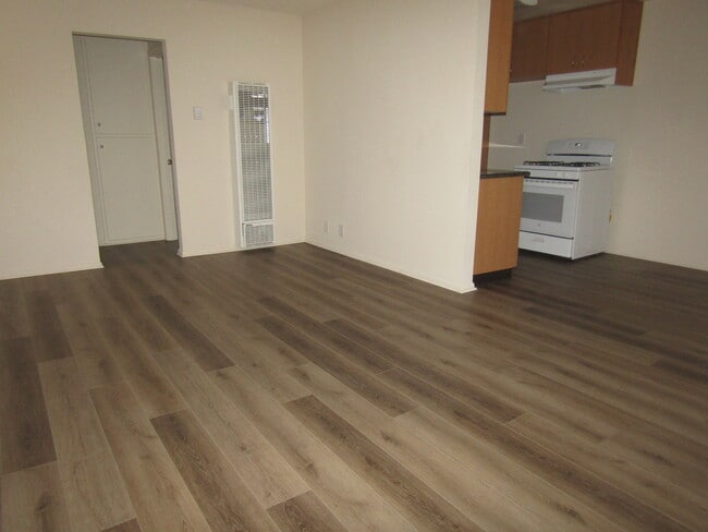 Photo - 1181 E Hollyvale St Unit 1149  12