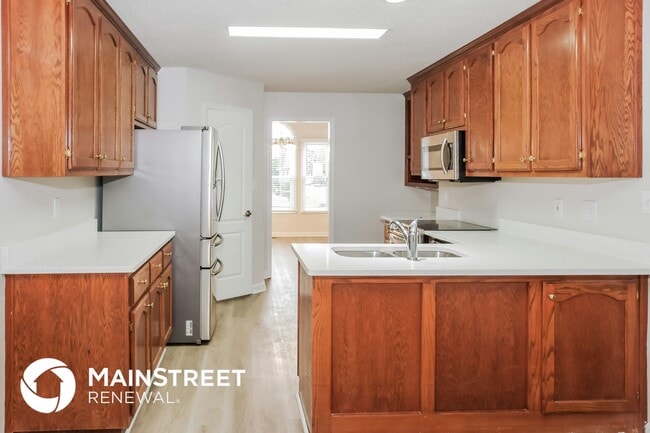 Photo - 106 River Wind Dr