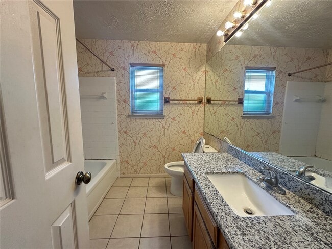 Photo - 3306 Kempwood Dr