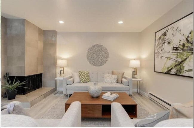 Building Photo - Furnished 1 bedroom Unit 160