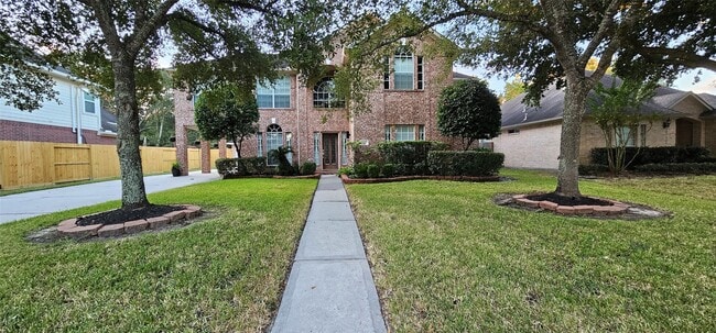 Photo - 18411 Autumn Park Dr