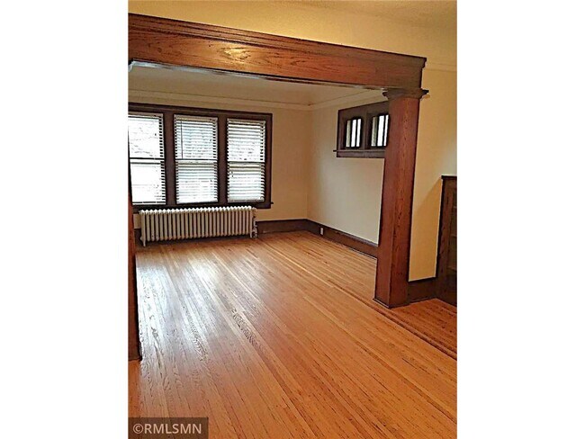 Photo - 1088 Dayton Ave