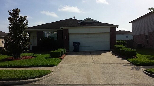 Photo - 2015 Foxhill Dr