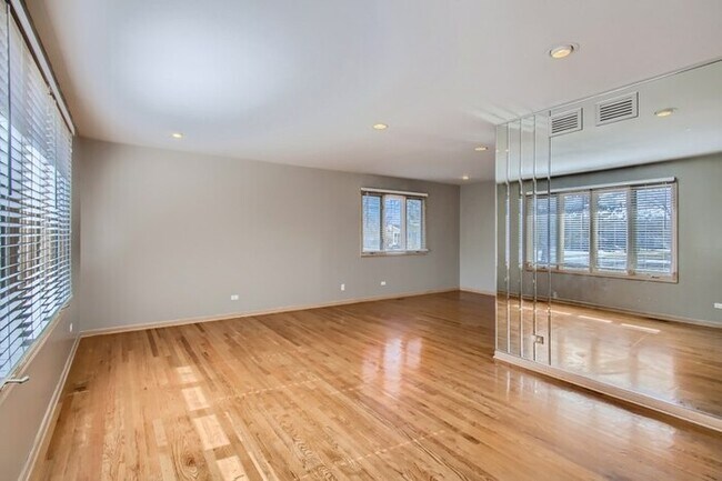 Photo - 7758 Coventry Lane, Frankfort, IL, 60423