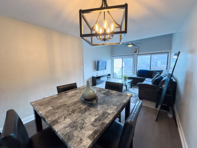 Photo - Somerset Village #1680