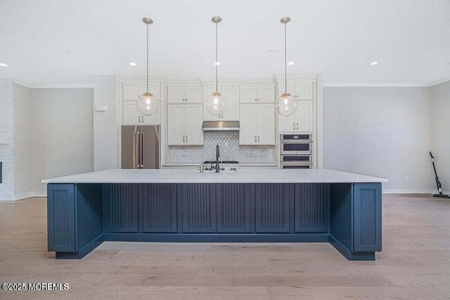 Photo - 22 Edmund Wy