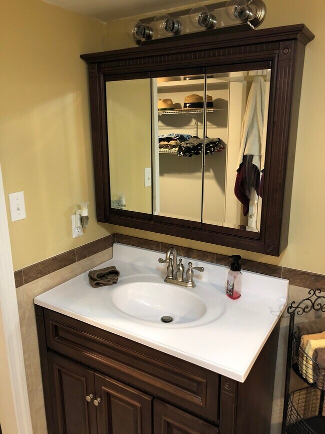 Photo - 1104 Valley View Ave Casa