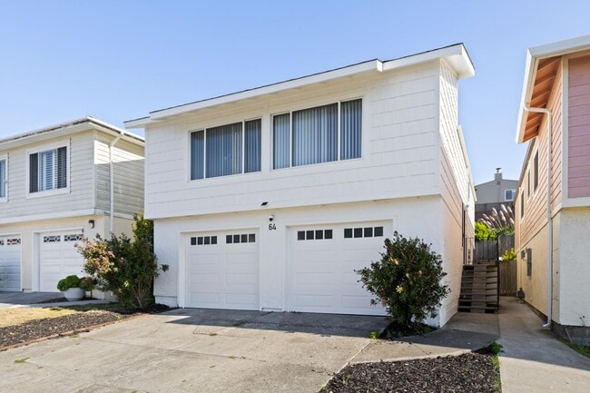 Building Photo - 64 Lycett Cir