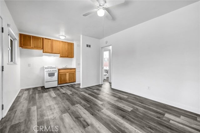 Photo - 3624 E Colorado Blvd Unidad 10