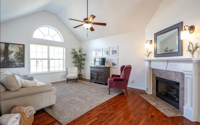 Photo - 7356 Landlock Dr