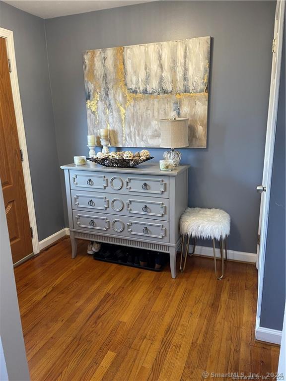 Photo - 58-60-60 Jerry Rd