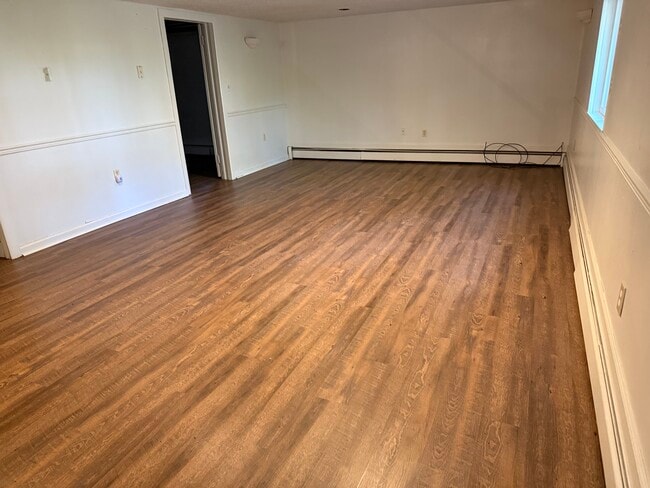 Photo - 6088 Church Rd