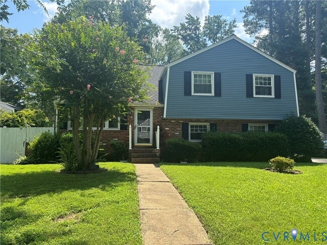Building Photo - 1511 Charrington Dr Rental