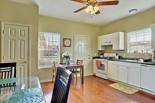 Photo - Charming Cottages for Rent in Waveland – 1... Unit 1 Bedroom