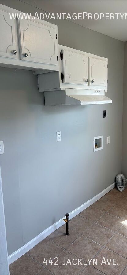 Photo - 442 Jacklyn Ave