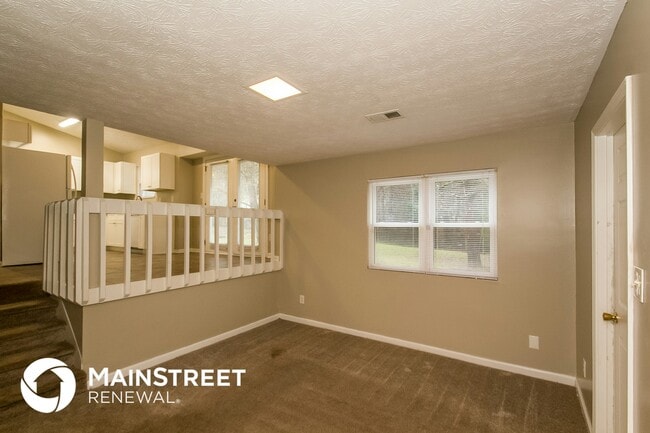 Photo - 5217 Scarbrough Ln