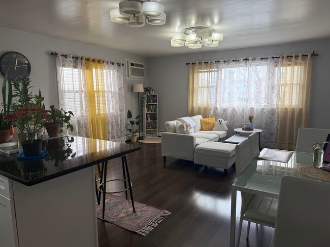 Photo - 79 Webster Ave Unit 2